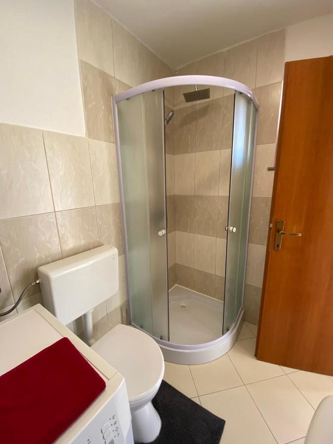 Apartman Hana U Blizini Automotodroma Grobnik I Kostrenski Plaza Kostrena Extérieur photo