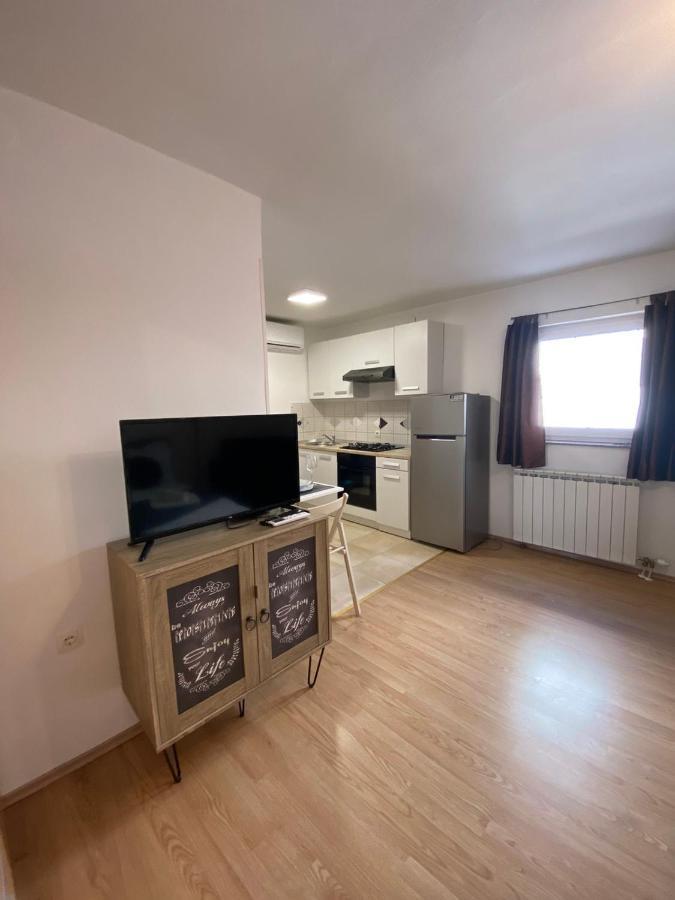 Apartman Hana U Blizini Automotodroma Grobnik I Kostrenski Plaza Kostrena Extérieur photo